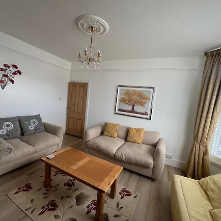 Spacious First Floor Family Flat, Sea View Torquay Exterior foto